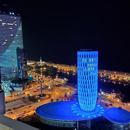 Апартамент С Видом На Море Batumi Esterno foto