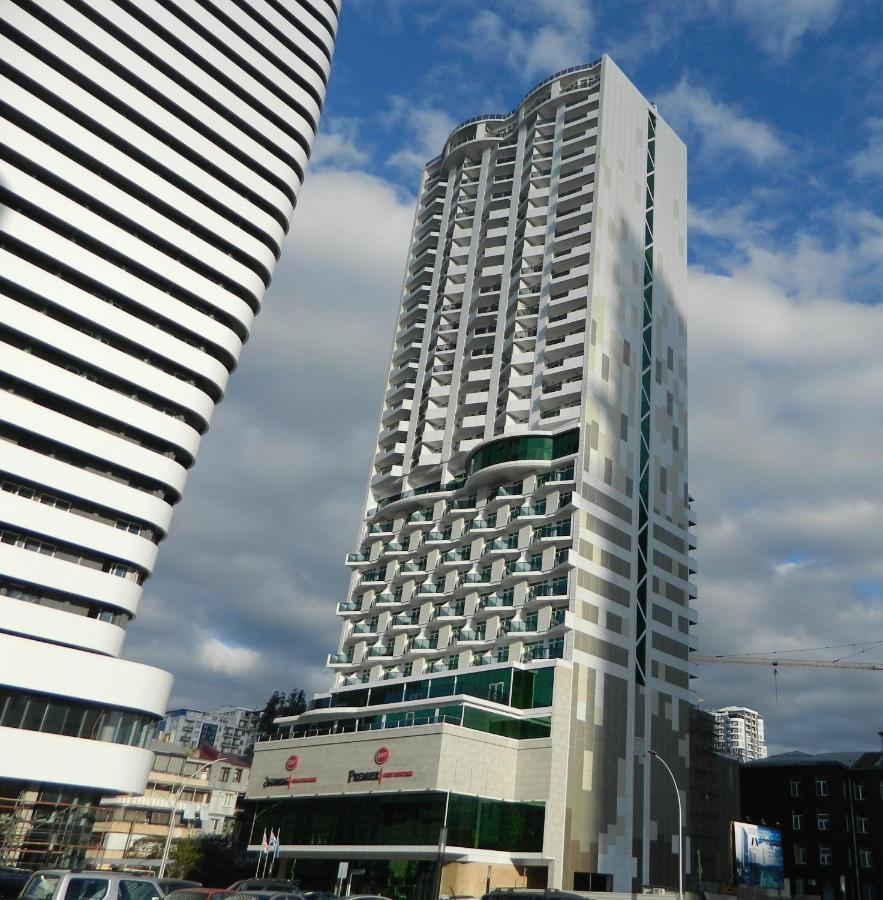 Апартамент С Видом На Море Batumi Esterno foto